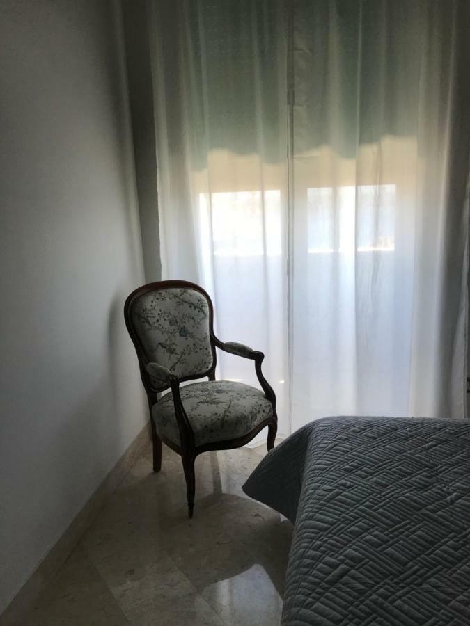 B&B Questa Casa Non E'Un Albergo Palermo Exterior foto